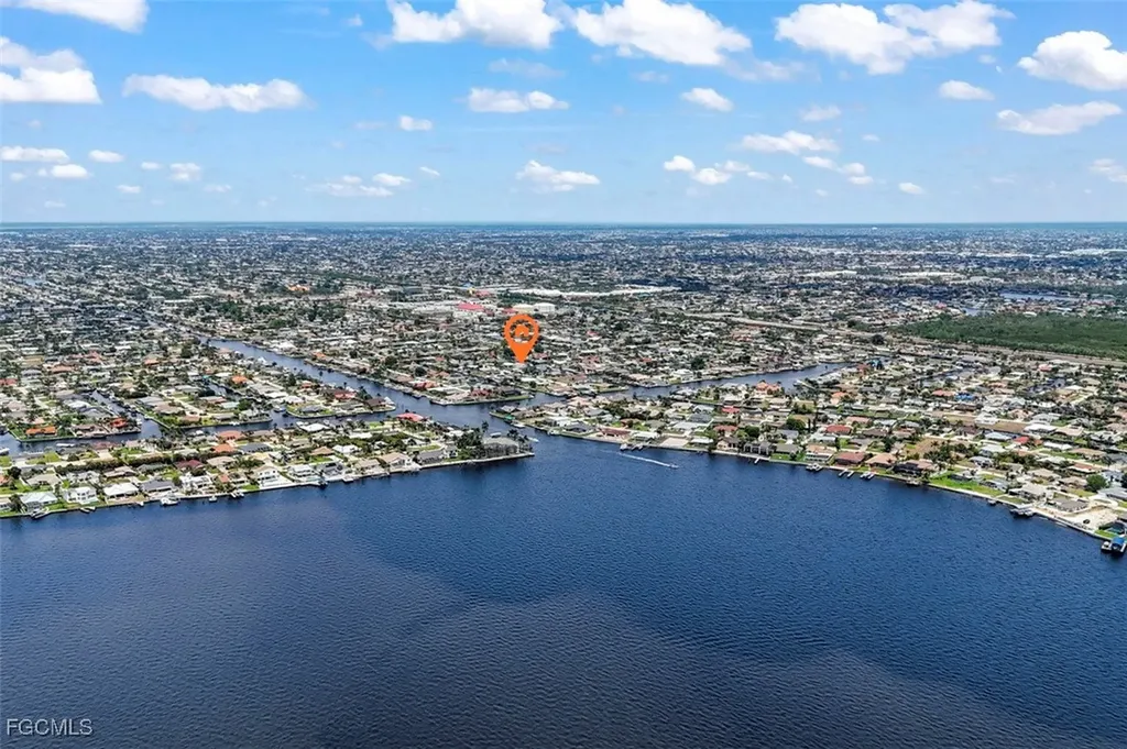 2029 SE 27th Terrace Cape Coral FL 33904