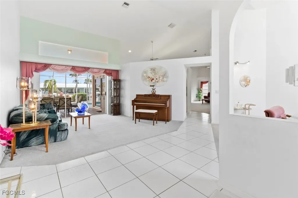 2029 SE 27th Terrace Cape Coral FL 33904