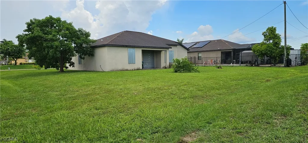 1121 SW 25th Street Cape Coral FL 33914