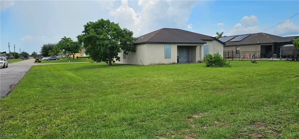 1121 SW 25th Street Cape Coral FL 33914