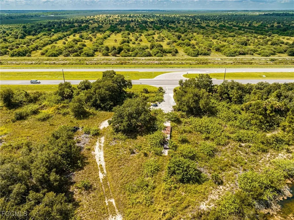 9930 State Road 80 Moore Haven FL 33471