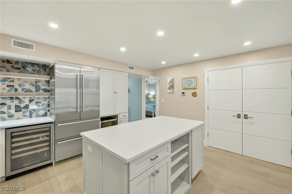 2929 W Gulf Drive Sanibel FL 33957