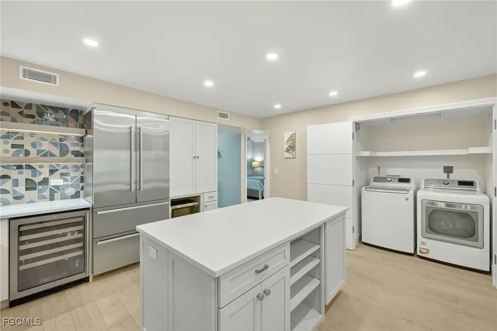 2929 W Gulf Drive Sanibel FL 33957