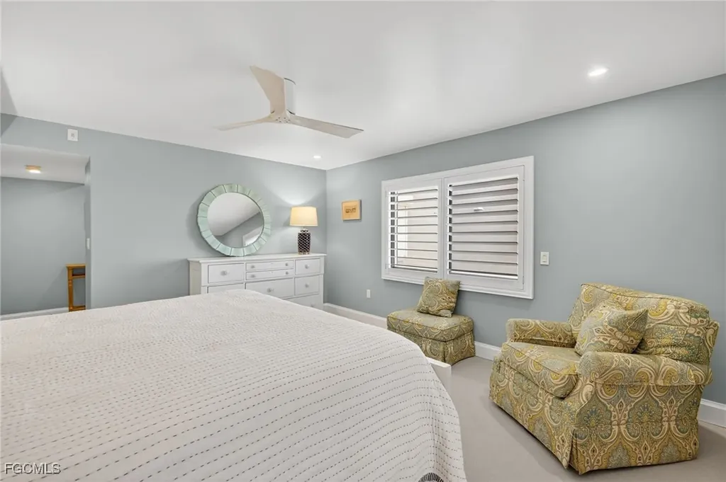 2929 W Gulf Drive Sanibel FL 33957