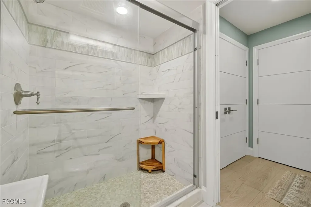 2929 W Gulf Drive Sanibel FL 33957