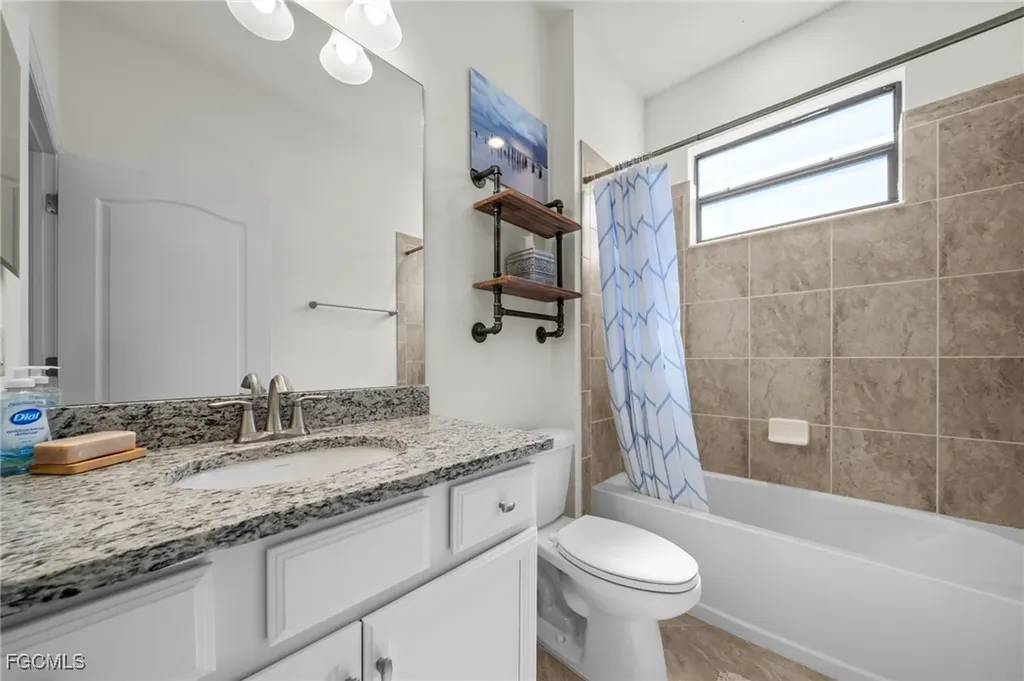 10061 Avalon Lake Circle Fort Myers FL 33913