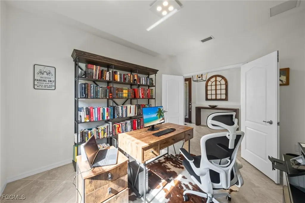 10061 Avalon Lake Circle Fort Myers FL 33913