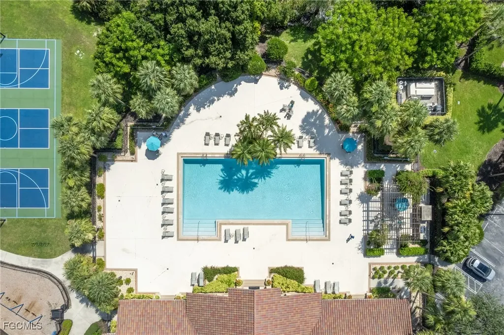 10061 Avalon Lake Circle Fort Myers FL 33913