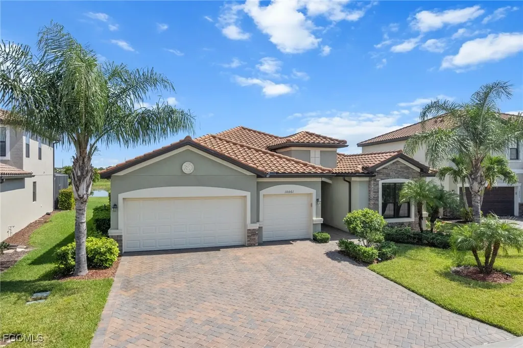 10061 Avalon Lake Circle Fort Myers FL 33913