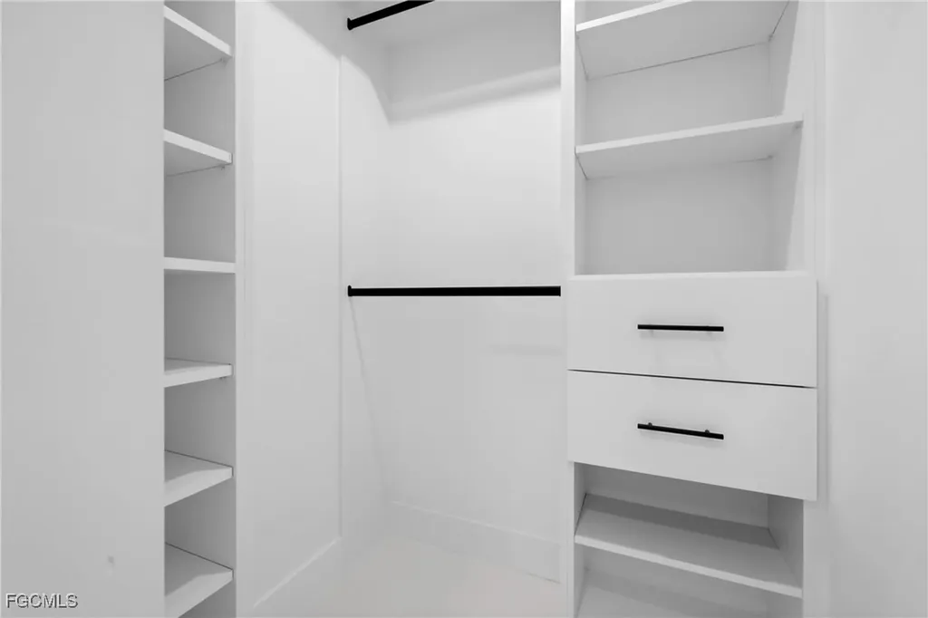 2114 NW 6th Terrace Cape Coral FL 33993