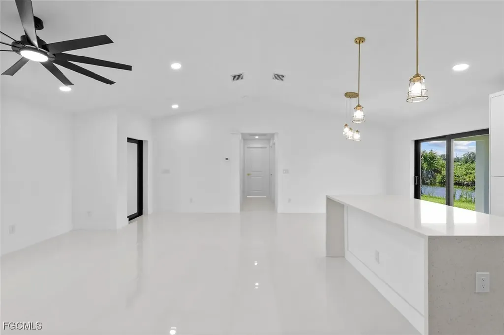 2114 NW 6th Terrace Cape Coral FL 33993