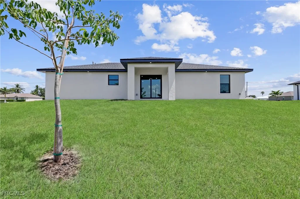 2114 NW 6th Terrace Cape Coral FL 33993