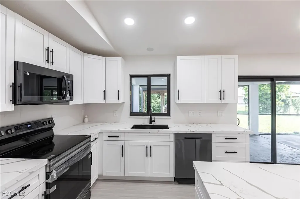 133 SE 45th Street Cape Coral FL 33904