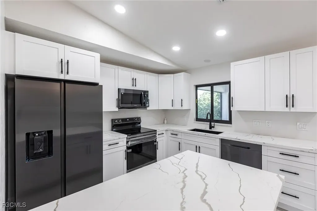 133 SE 45th Street Cape Coral FL 33904