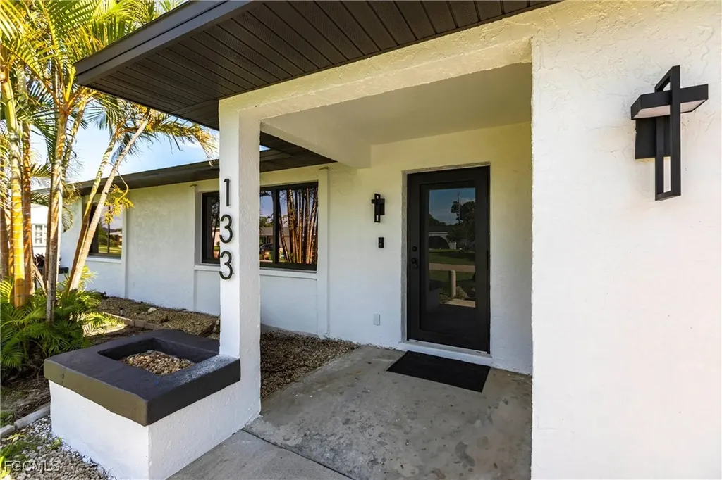 133 SE 45th Street Cape Coral FL 33904