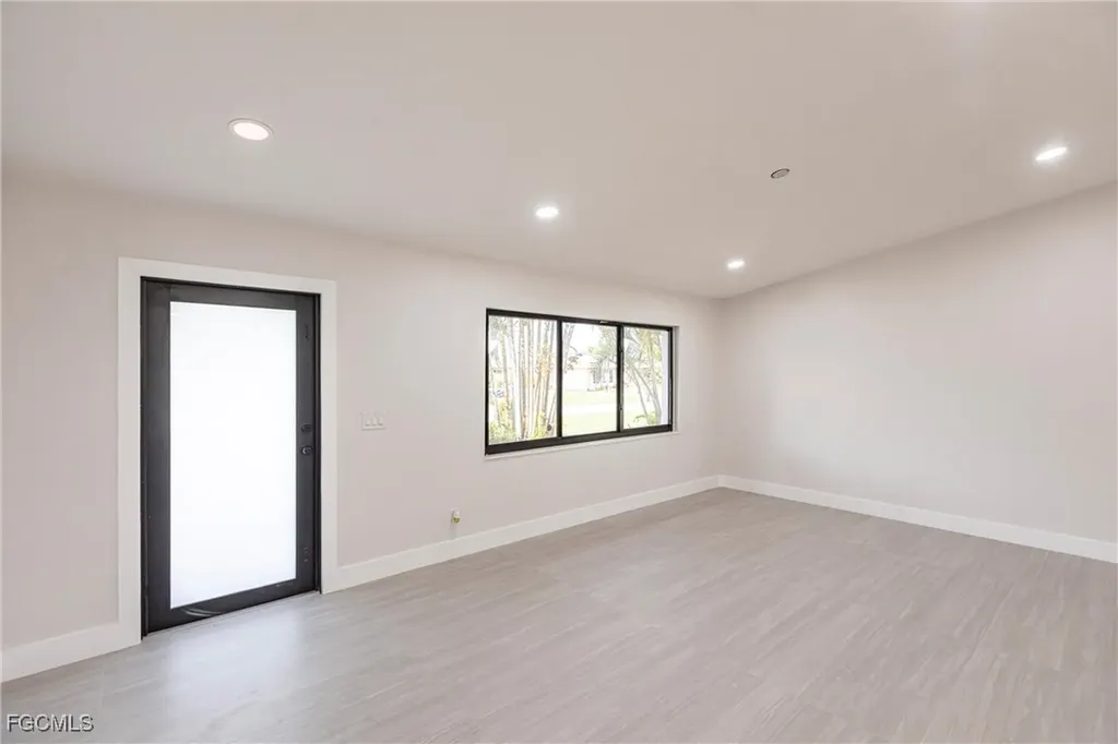 133 SE 45th Street Cape Coral FL 33904