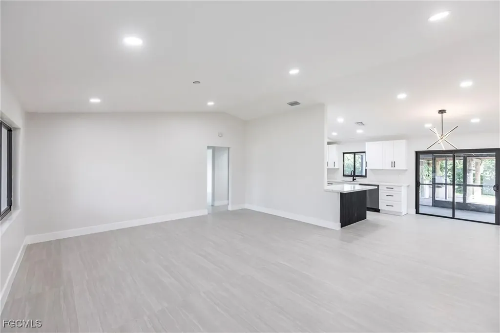 133 SE 45th Street Cape Coral FL 33904