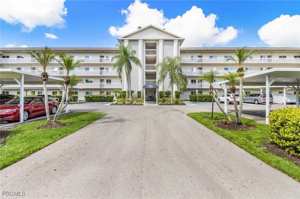 14891 Hole In One Circle Fort Myers FL 33919