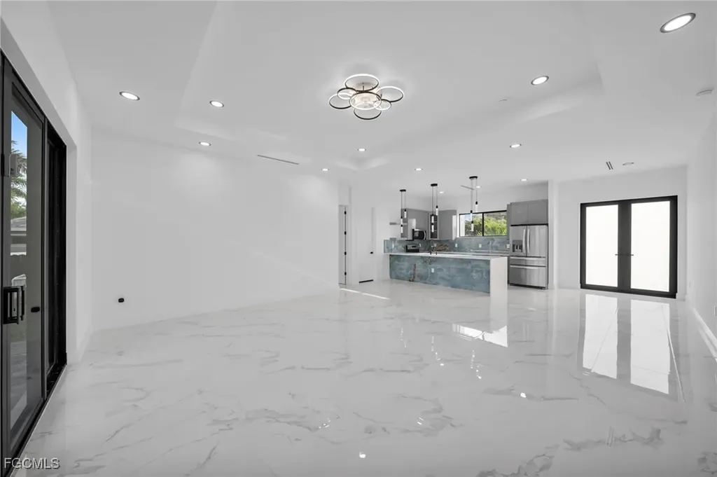 4026 SE 3rd Avenue Cape Coral FL 33904