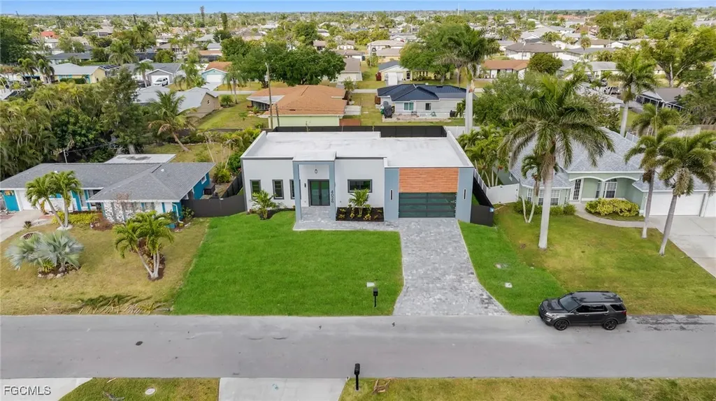 4026 SE 3rd Avenue Cape Coral FL 33904