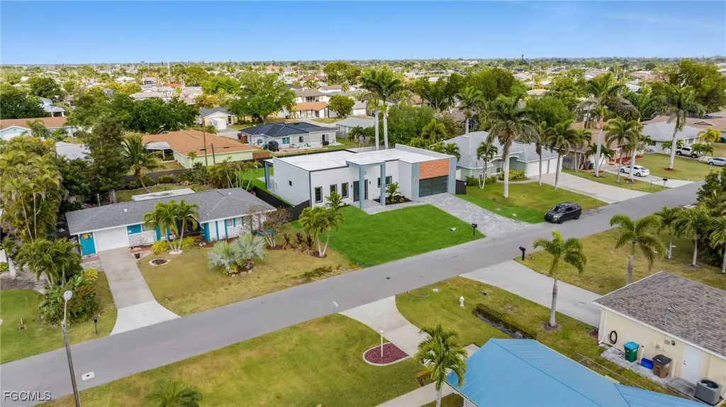 4026 SE 3rd Avenue Cape Coral FL 33904