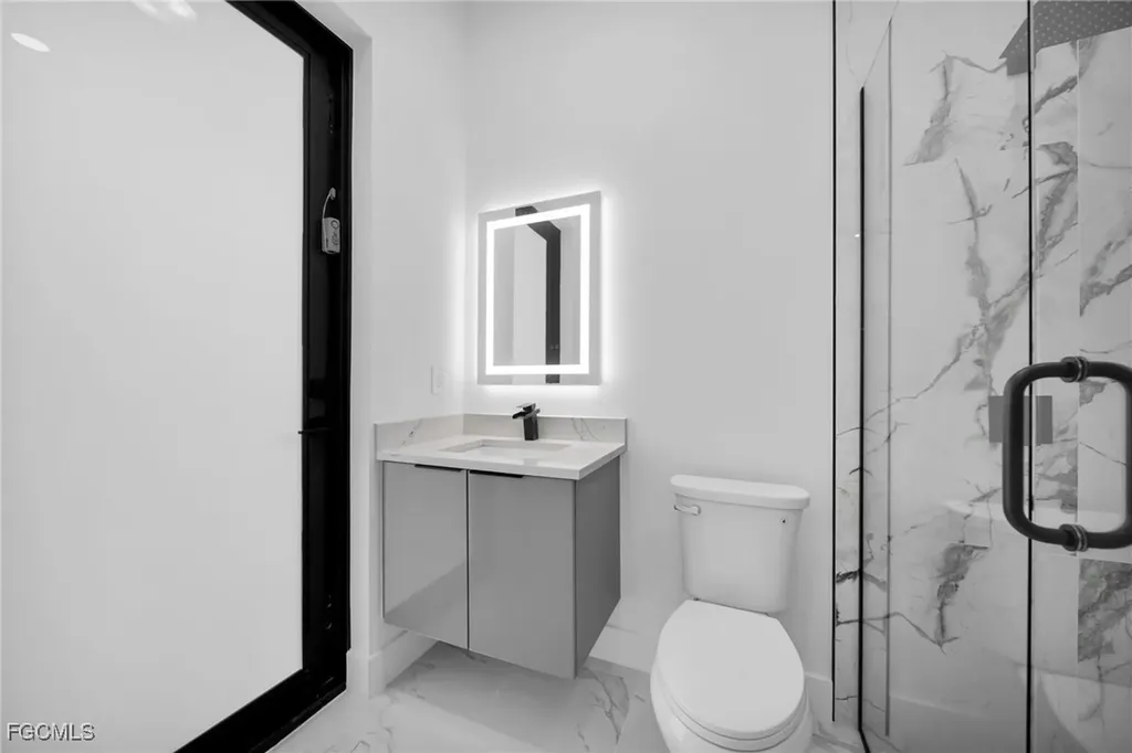 4026 SE 3rd Avenue Cape Coral FL 33904