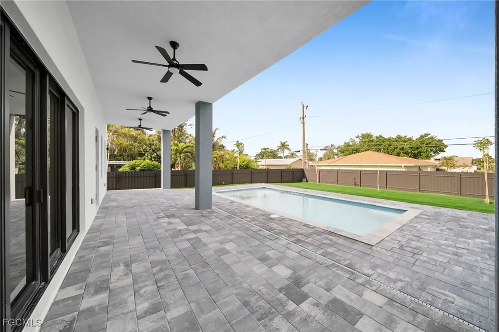 4026 SE 3rd Avenue Cape Coral FL 33904