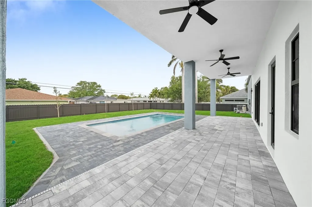 4026 SE 3rd Avenue Cape Coral FL 33904