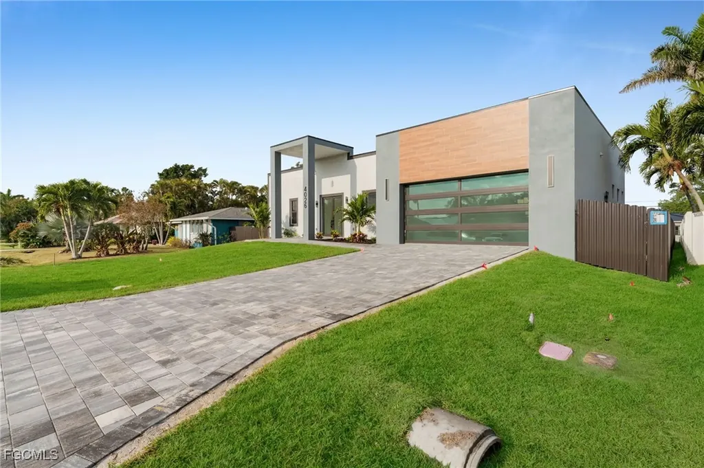 4026 SE 3rd Avenue Cape Coral FL 33904