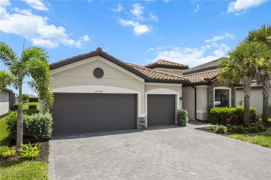 11559 Canopy Loop Fort Myers FL 33913