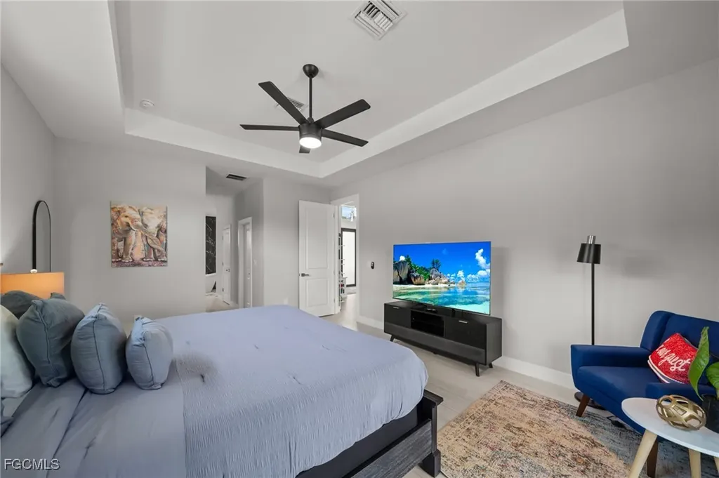 1923 SW 8th Court Cape Coral FL 33991