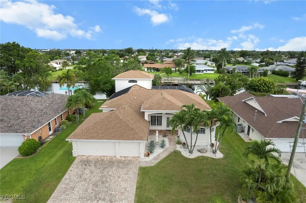 1426 SE 32nd Street Cape Coral FL 33904