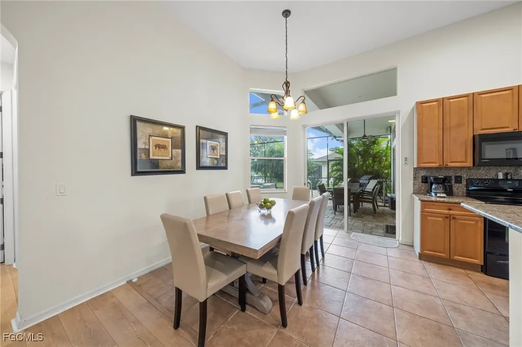 1426 SE 32nd Street Cape Coral FL 33904