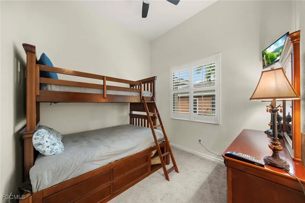 1426 SE 32nd Street Cape Coral FL 33904