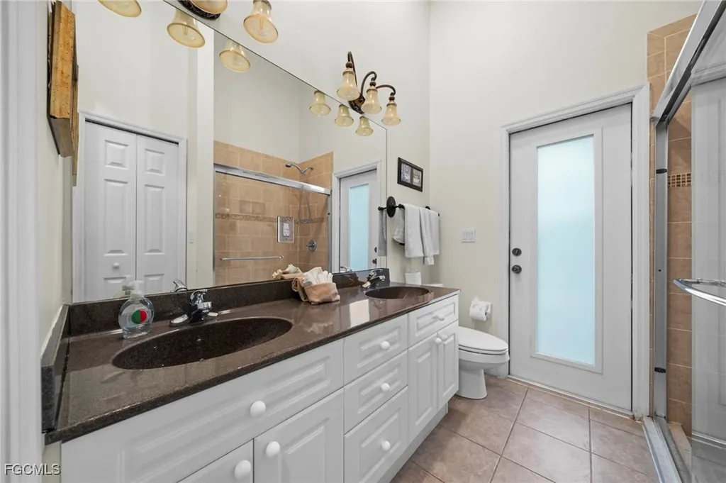 1426 SE 32nd Street Cape Coral FL 33904