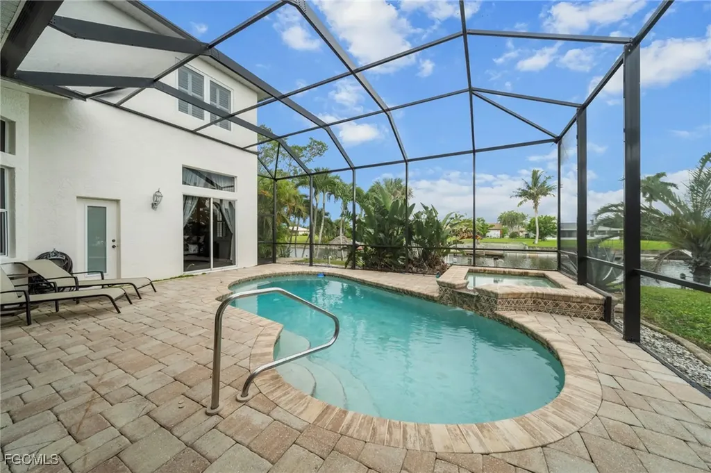 1426 SE 32nd Street Cape Coral FL 33904