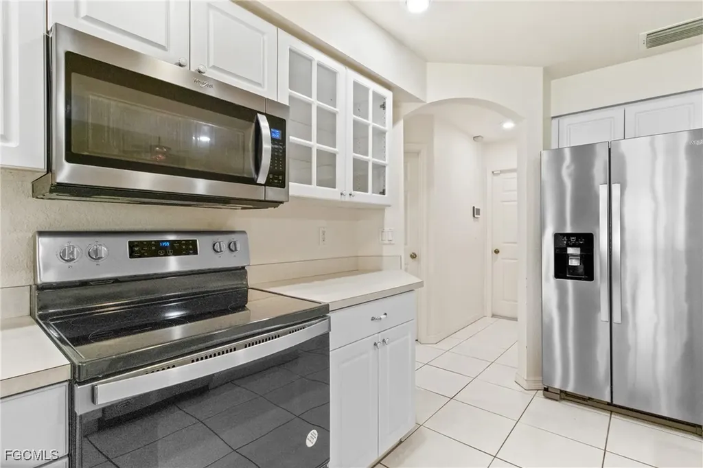 1407 SE 17th Terrace Cape Coral FL 33990