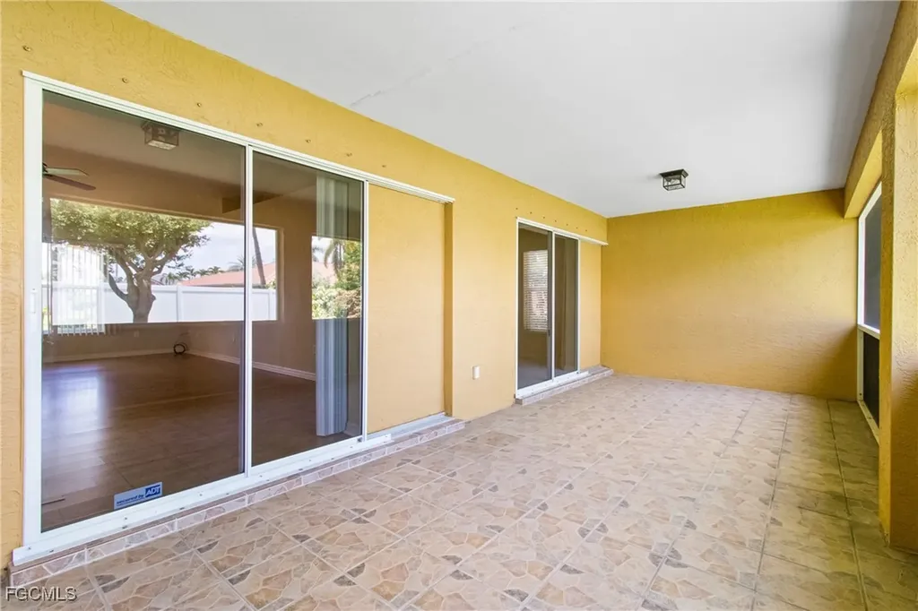 1407 SE 17th Terrace Cape Coral FL 33990