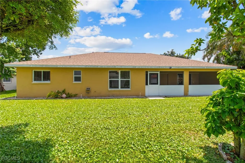 1407 SE 17th Terrace Cape Coral FL 33990