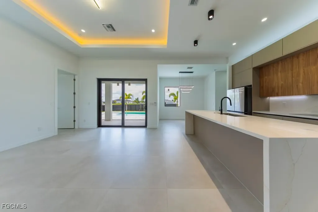 1714 NW 20th Terrace Cape Coral FL 33993