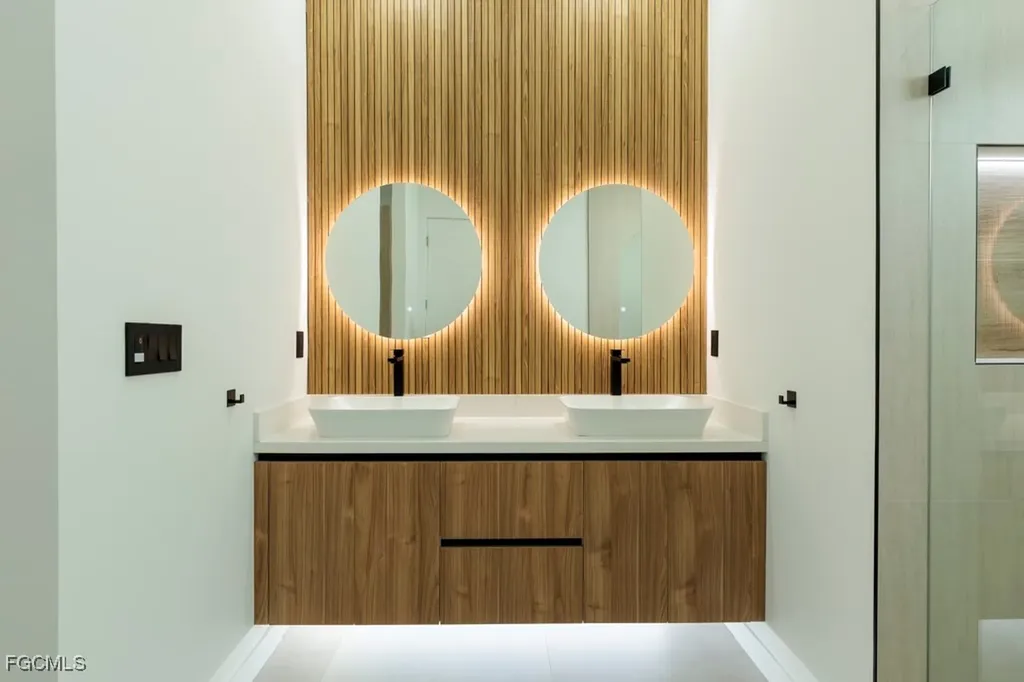 1714 NW 20th Terrace Cape Coral FL 33993