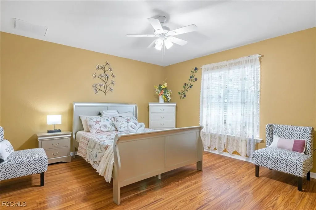 1001 NE 6th Avenue Cape Coral FL 33909