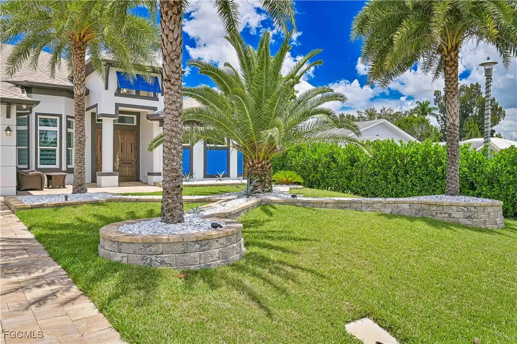 2273 Crystal Drive Fort Myers FL 33907