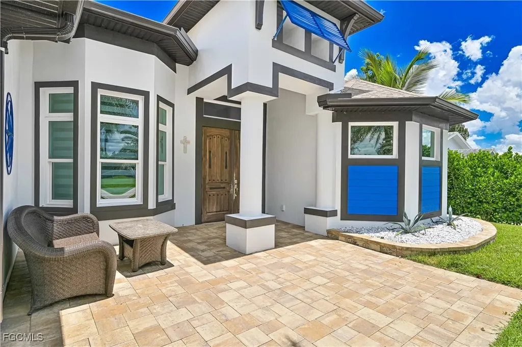 2273 Crystal Drive Fort Myers FL 33907