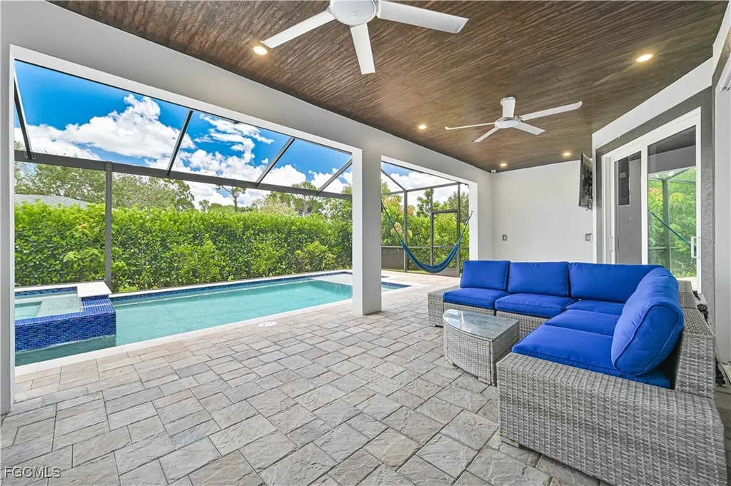 2273 Crystal Drive Fort Myers FL 33907