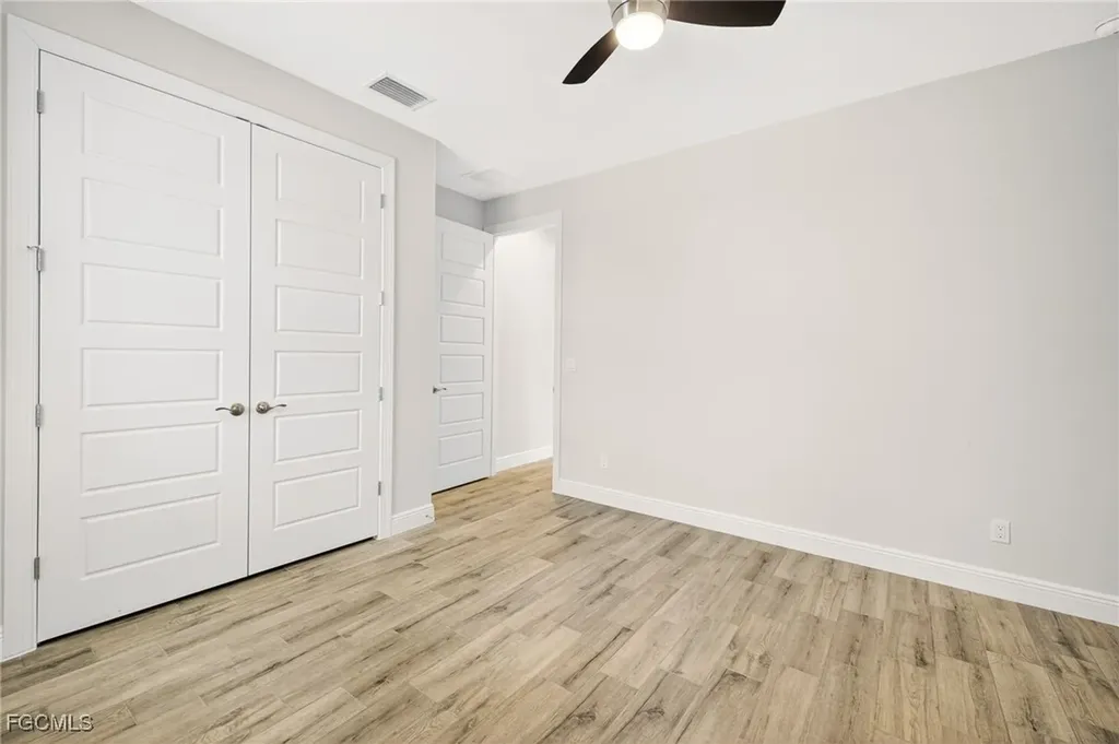 1605 SW 1st Terrace Cape Coral FL 33991