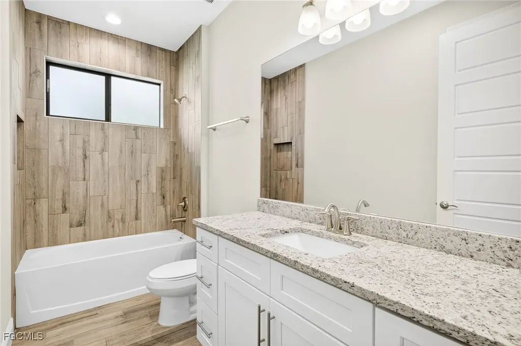 1605 SW 1st Terrace Cape Coral FL 33991