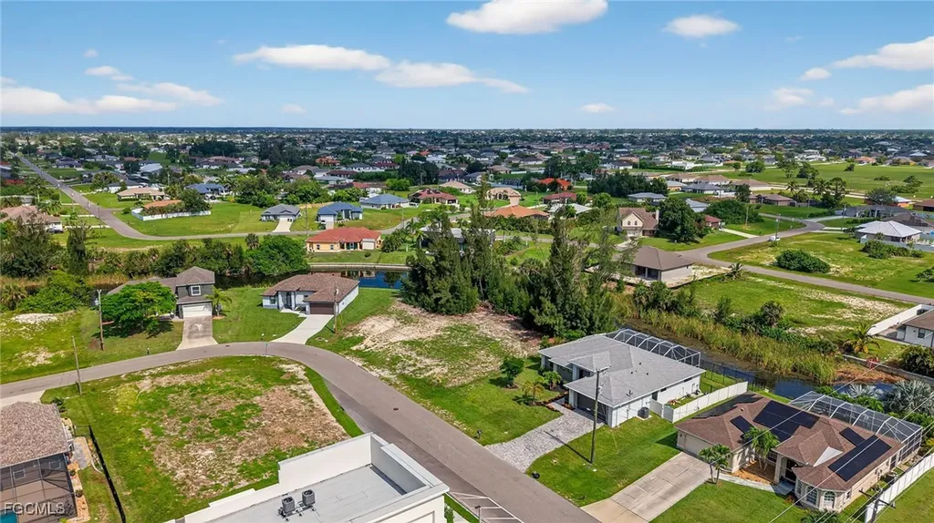 1605 SW 1st Terrace Cape Coral FL 33991