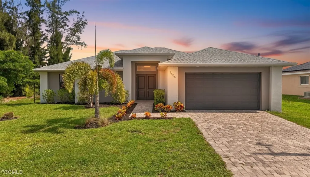 1605 SW 1st Terrace Cape Coral FL 33991