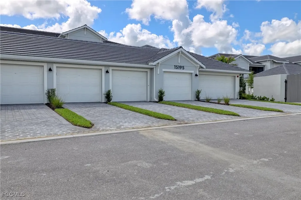 15195 Bluffton Punta Gorda FL 33982
